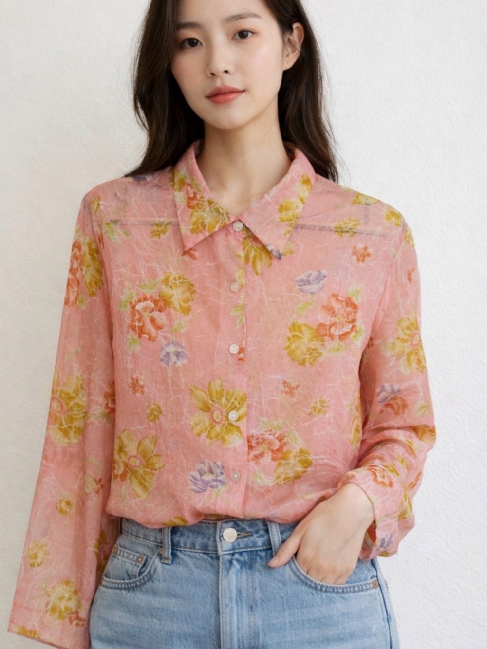Women’s peach Pink Floral Button-Up Blouse size L